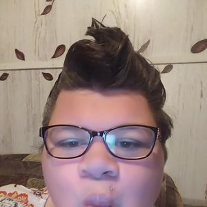 Meet your Posher, Nikki